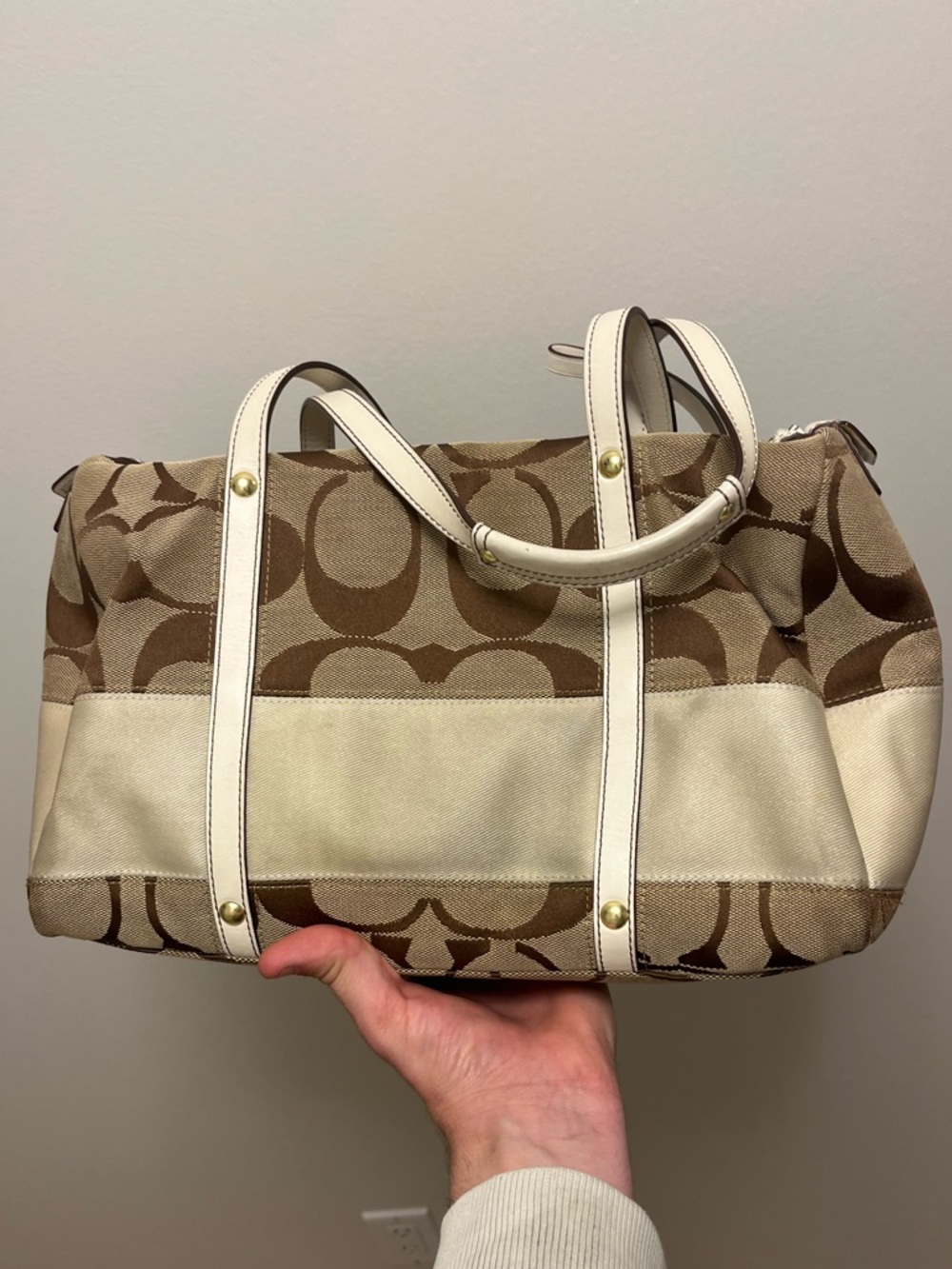 **** SOLD **** 💯COACH signature collection - large tan/cream handbag - Picture 6 of 6